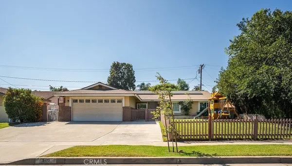 $739,000 | 340 East Old Mill Road, Corona, CA 92879