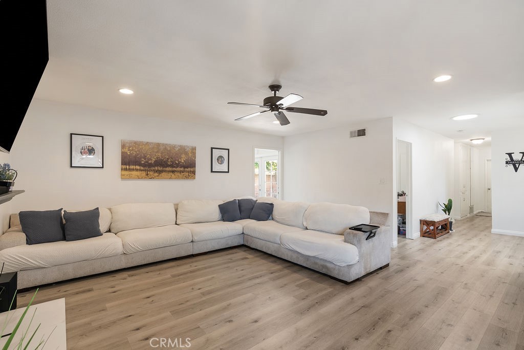 340 East Old Mill Road Corona, CA 92879 - Photo 12 of 35