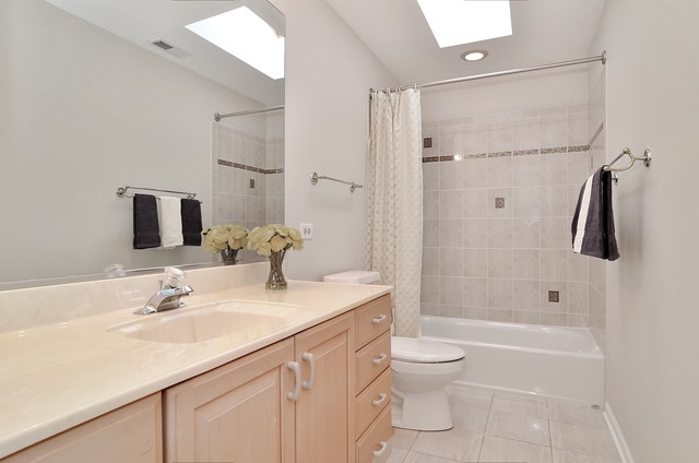 939 Red Haw Road Northbrook, IL 60062 - Photo 18 of 21
