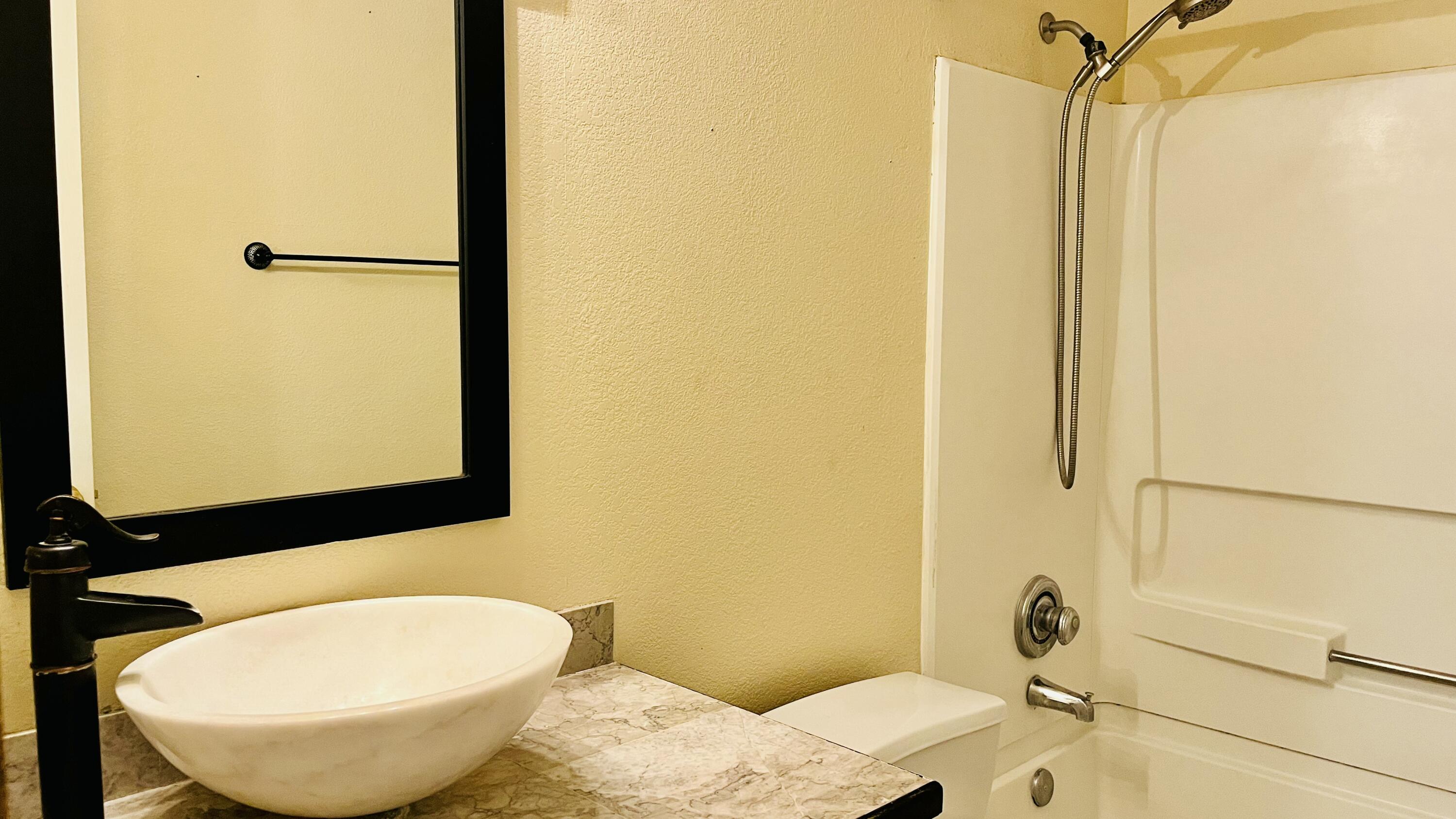 5600 Mesa Ridge Road Northwest Albuquerque, NM 87114 - Photo 17 of 28 Gallery Image 17