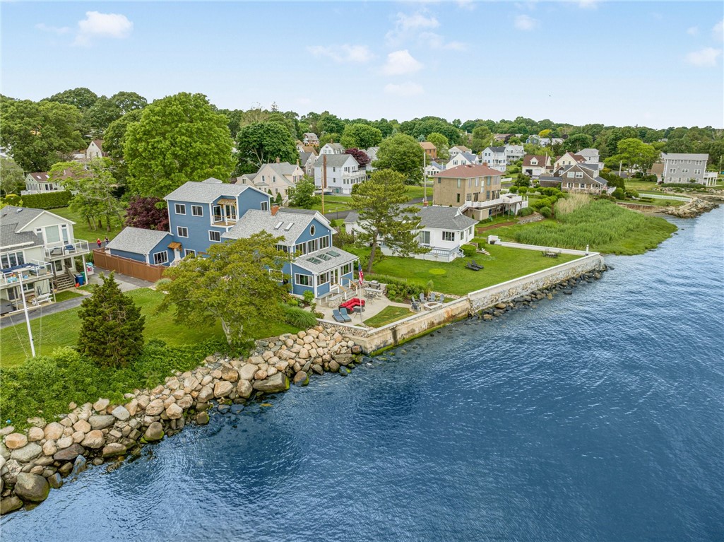 46 Burnett Road Warwick, RI 02889 - Photo 5 of 50 Gallery Image 5