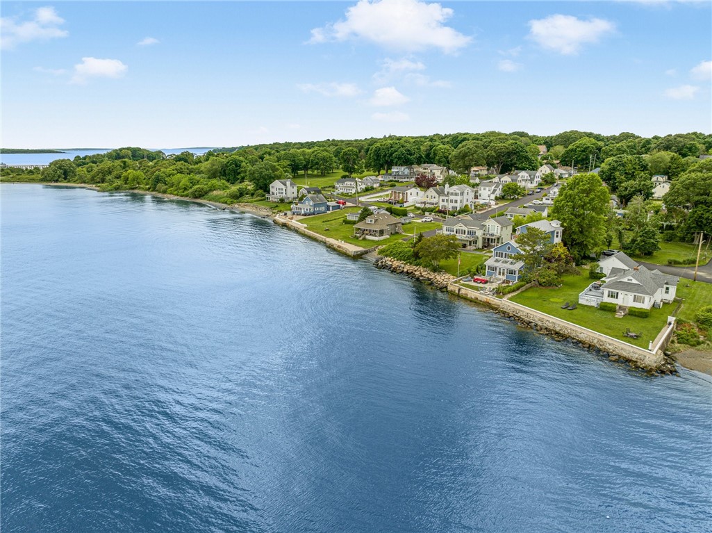 46 Burnett Road Warwick, RI 02889 - Photo 8 of 50 Gallery Image 8