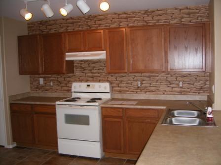 6710 West Beverly Road Laveen, AZ 85339 - Photo 2 of 12 Kitchen