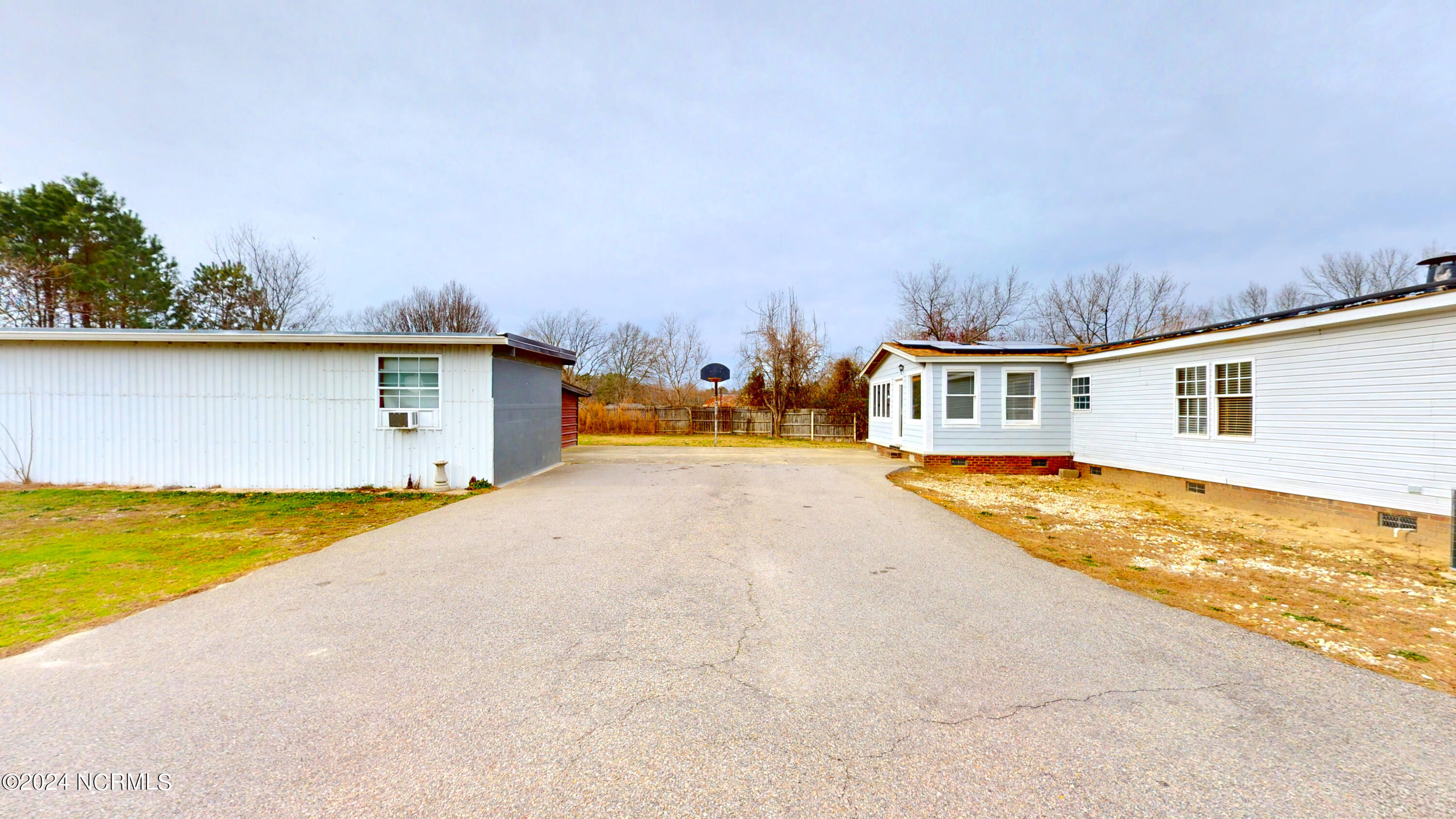 7749 Strickland Road Bailey, NC 27807 - Photo 36 of 39 02192024_132412