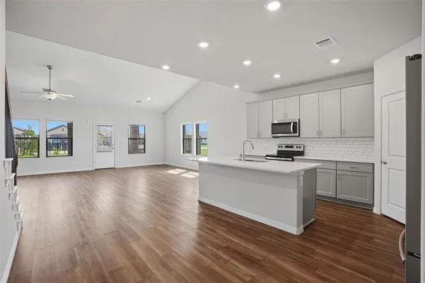 $3,500 | 3253 Cumby Drive, Royse City, TX 75189