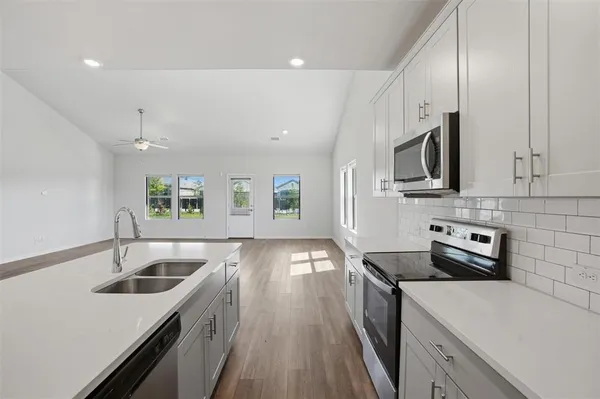 $3,500 | 3253 Cumby Drive, Royse City, TX 75189