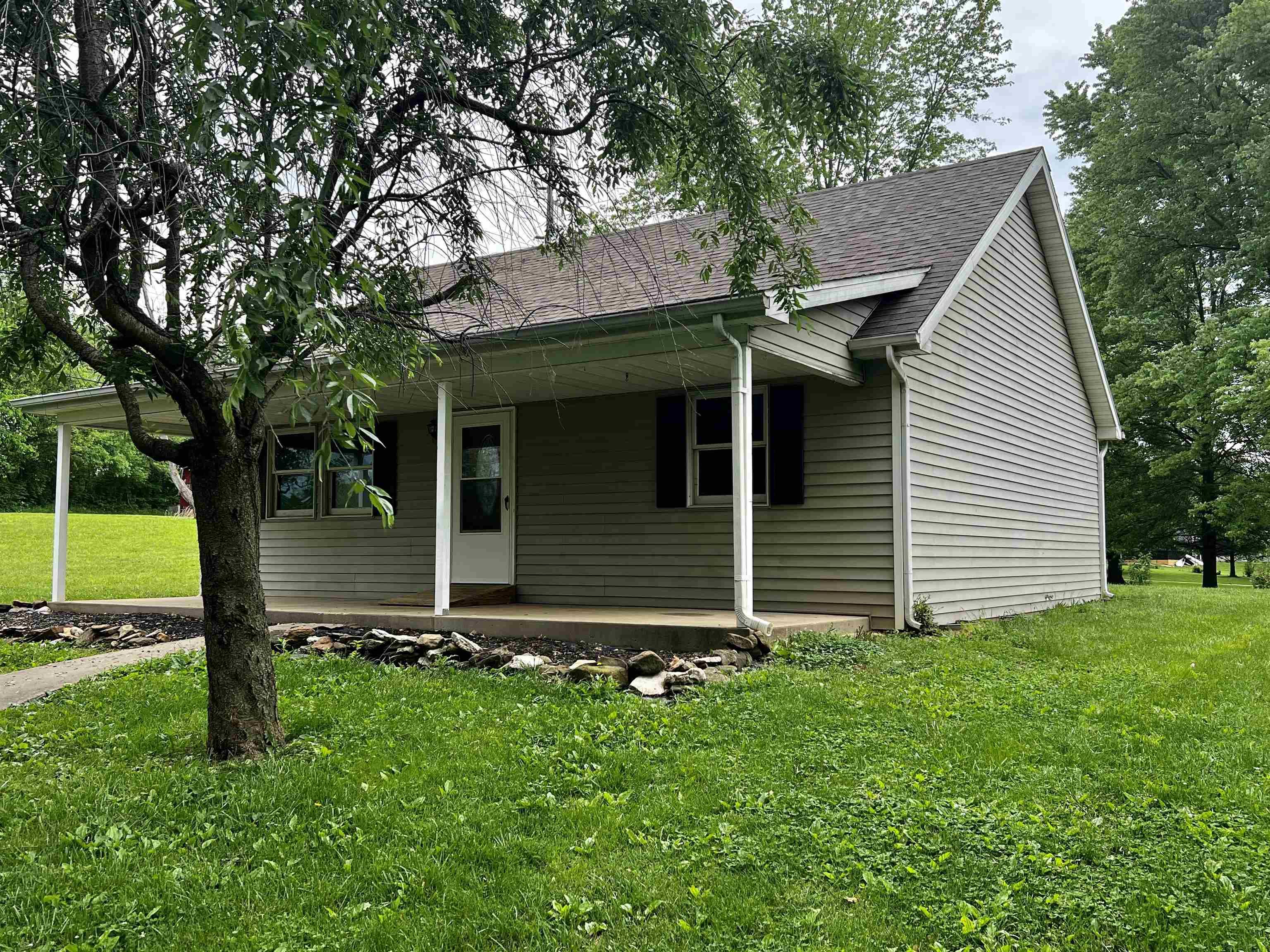 1745 South Meridian Road Mitchell, IN 47446 - Photo 12 of 16