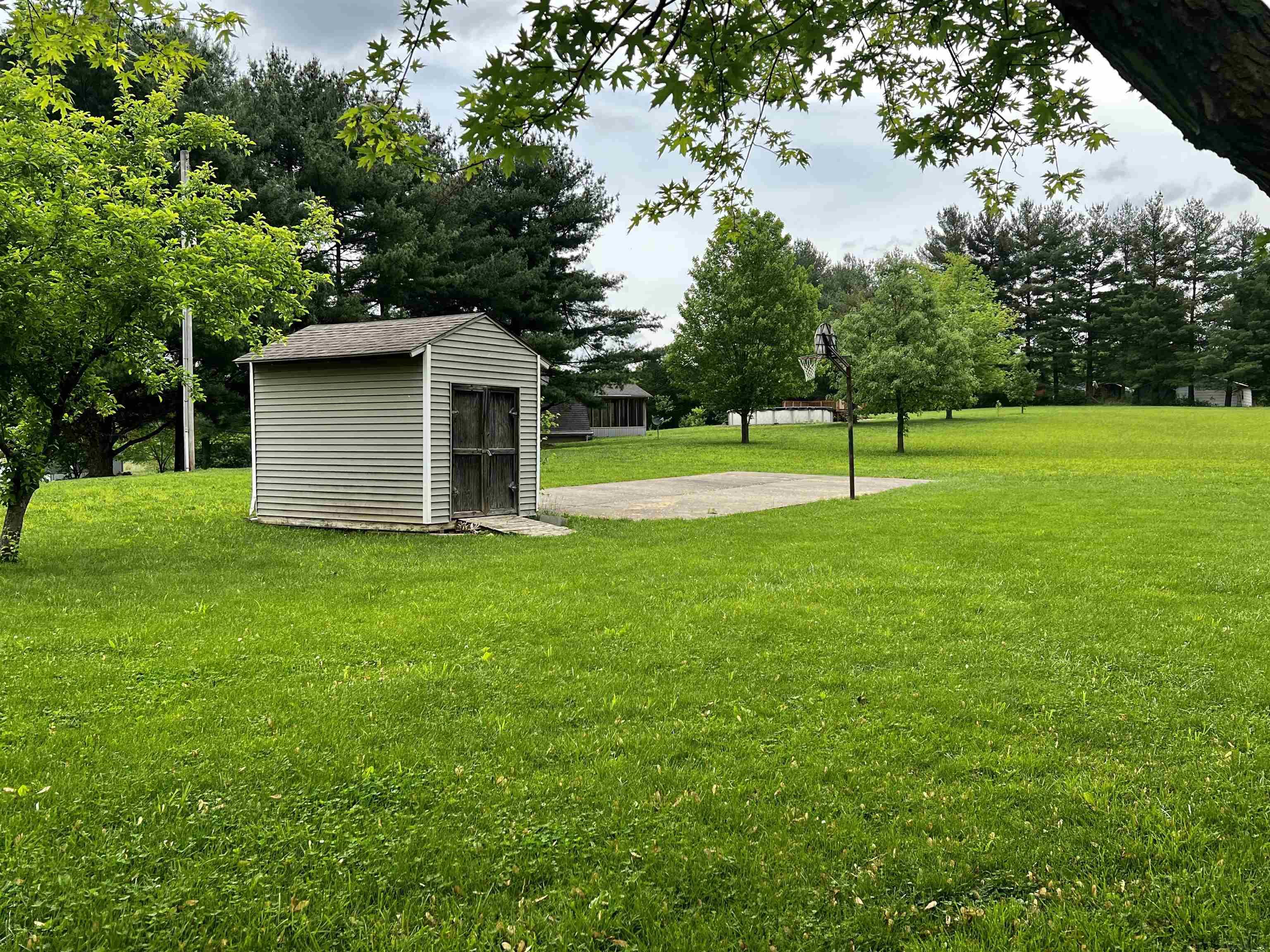 1745 South Meridian Road Mitchell, IN 47446 - Photo 13 of 16