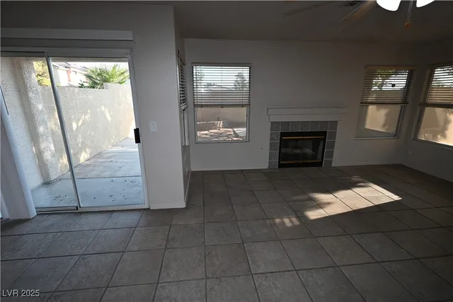 $1,975 | 8336 Maplestar Road, Las Vegas, NV 89128