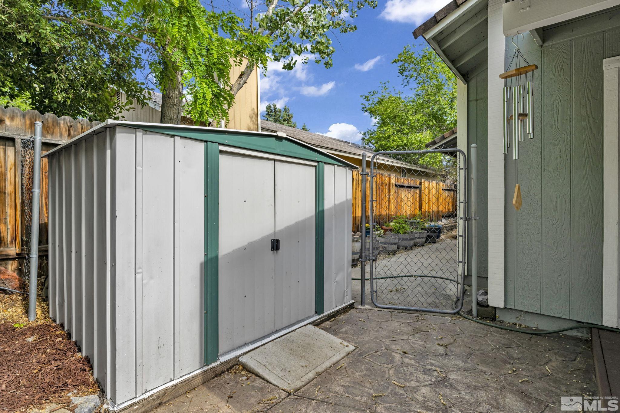 6314 Chesterfield Lane Reno, NV 89523 - Photo 33 of 35 a view of a house with backyard and garden