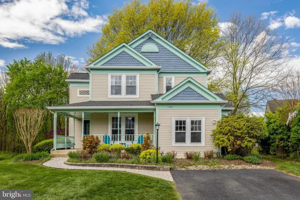 $885,000 | 13521 Brightfield Lane, Herndon, VA 20171