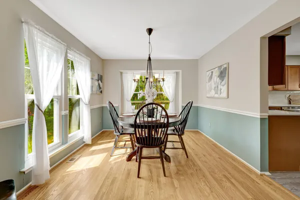 $885,000 | 13521 Brightfield Lane, Herndon, VA 20171