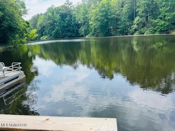 $899,950 | 2360 Sullivan Road, Meadville, MS 39653