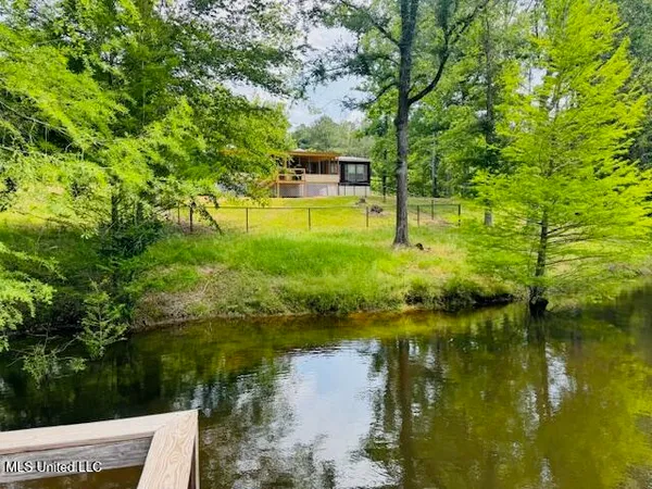 $899,950 | 2360 Sullivan Road, Meadville, MS 39653