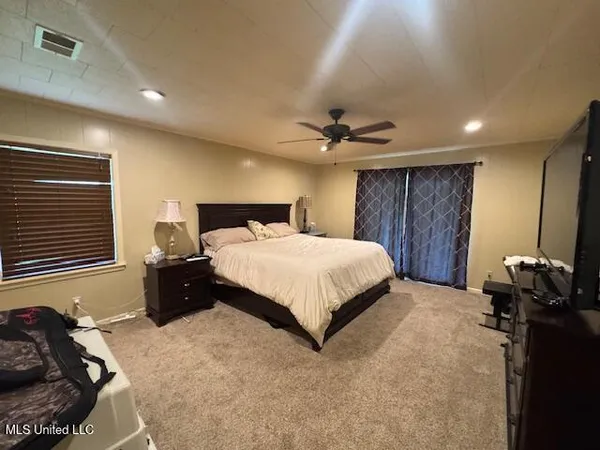 $899,950 | 2360 Sullivan Road, Meadville, MS 39653