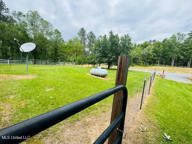 $999,950 | 2360 Sullivan Road, Meadville, MS 39653