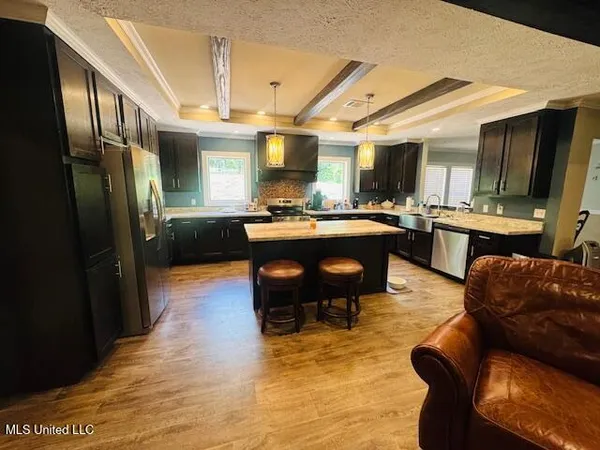 $899,950 | 2360 Sullivan Road, Meadville, MS 39653