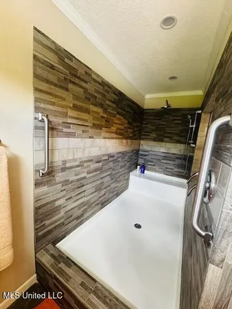 $899,950 | 2360 Sullivan Road, Meadville, MS 39653