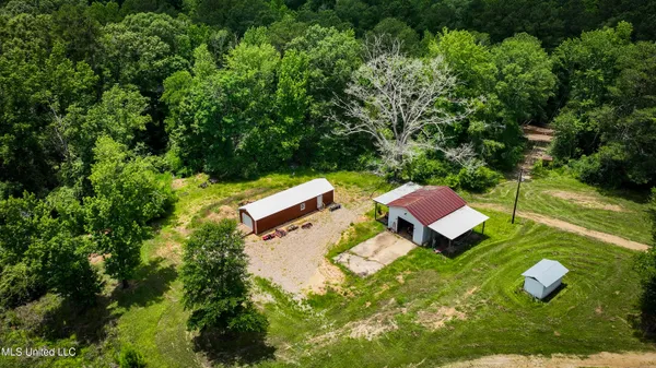 $899,950 | 2360 Sullivan Road, Meadville, MS 39653