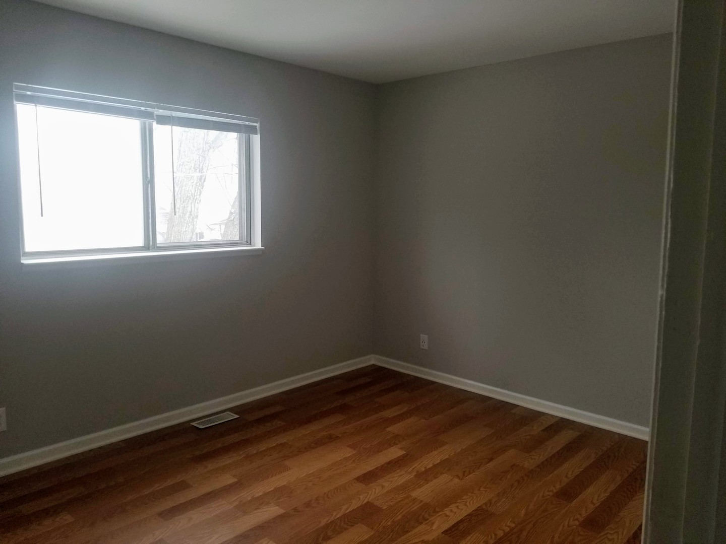 203 Hadleigh Road Bolingbrook, IL 60440 - Photo 8 of 18
