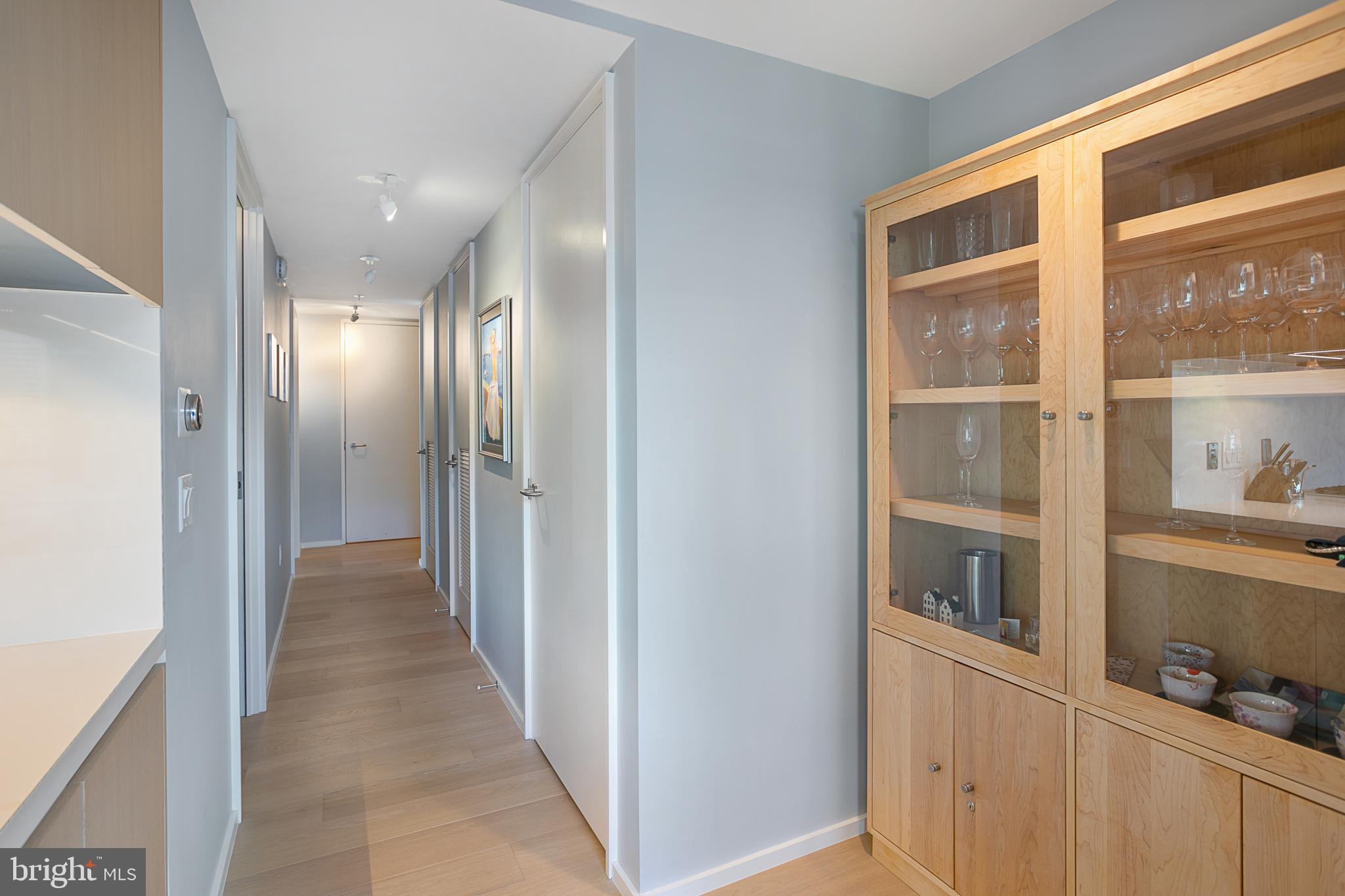 925 H Street Northwest, Unit 516 Washington, DC 20001 - Photo 11 of 37 Interior