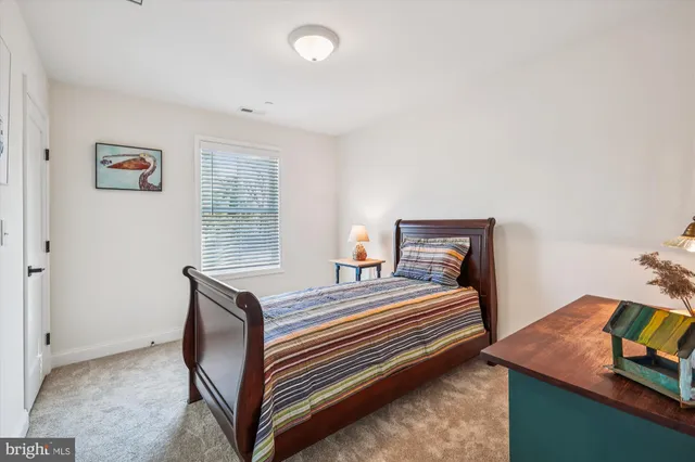 $3,400 | 607 A North Street, Easton, MD 21601