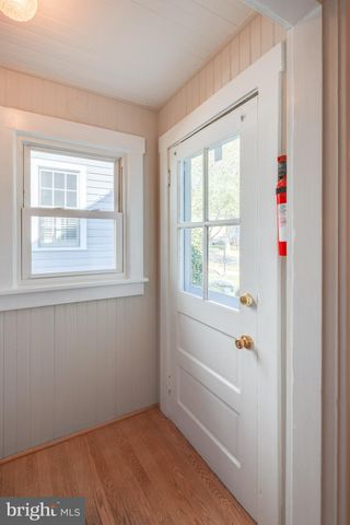 $1,016,000 | 8 West Maple Street, Alexandria, VA 22301