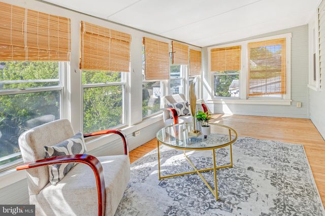 $1,016,000 | 8 West Maple Street, Alexandria, VA 22301