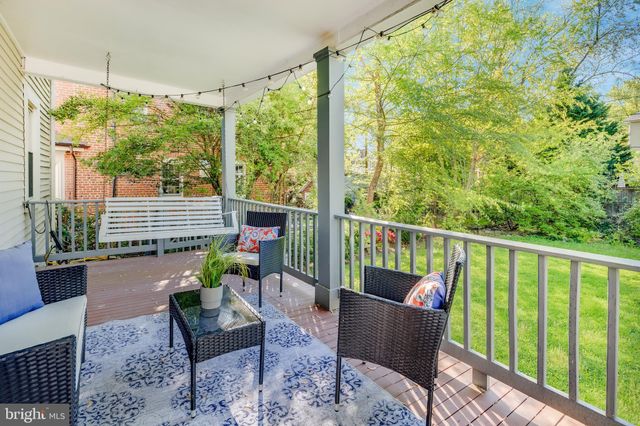 $1,016,000 | 8 West Maple Street, Alexandria, VA 22301