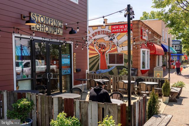 $1,016,000 | 8 West Maple Street, Alexandria, VA 22301