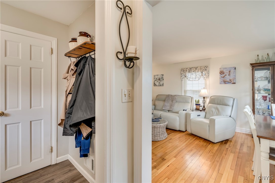 463 Paddock Street Watertown, NY 13601 - Photo 11 of 47