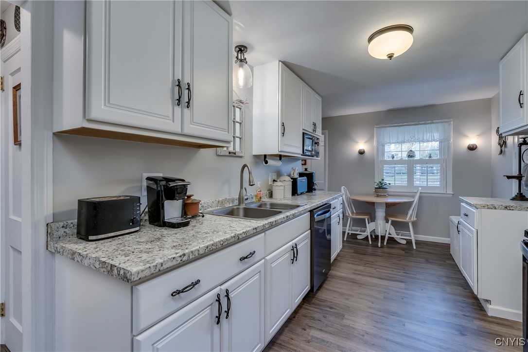 463 Paddock Street Watertown, NY 13601 - Photo 13 of 47