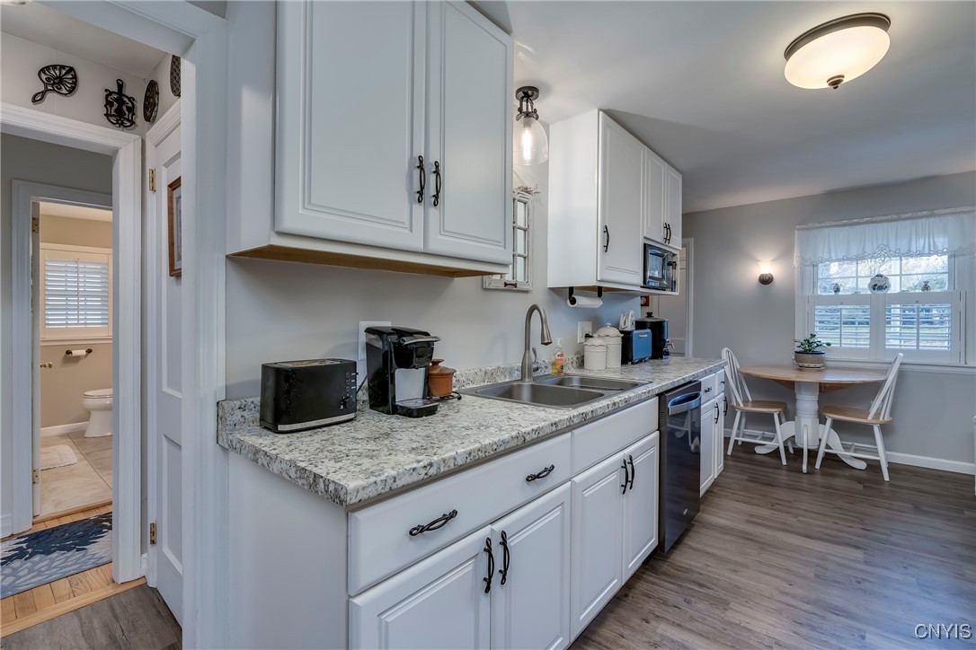 463 Paddock Street Watertown, NY 13601 - Photo 18 of 47