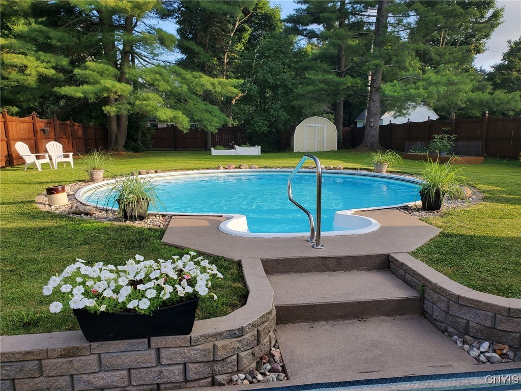 463 Paddock Street Watertown, NY 13601 - Photo 6 of 47