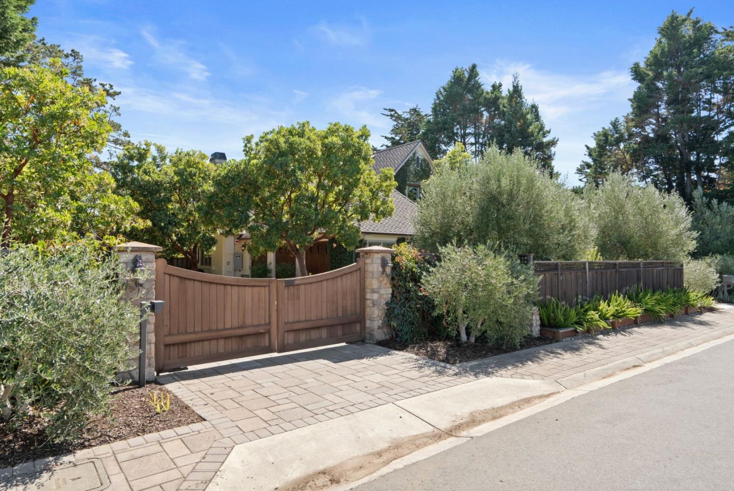 70 Joyce Road Hillsborough, CA 94010 - Photo 98 of 100