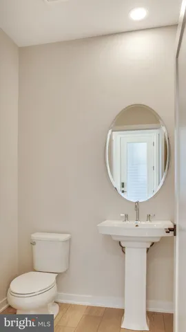 a view of a room with shelf