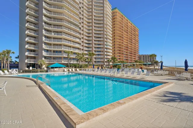 $695,000 | 7205 Thomas Drive, Unit A105, Panama City, FL 32408