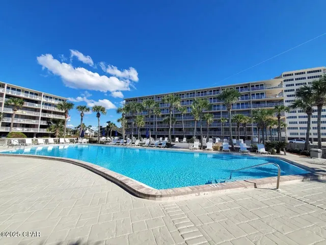 $695,000 | 7205 Thomas Drive, Unit A105, Panama City, FL 32408