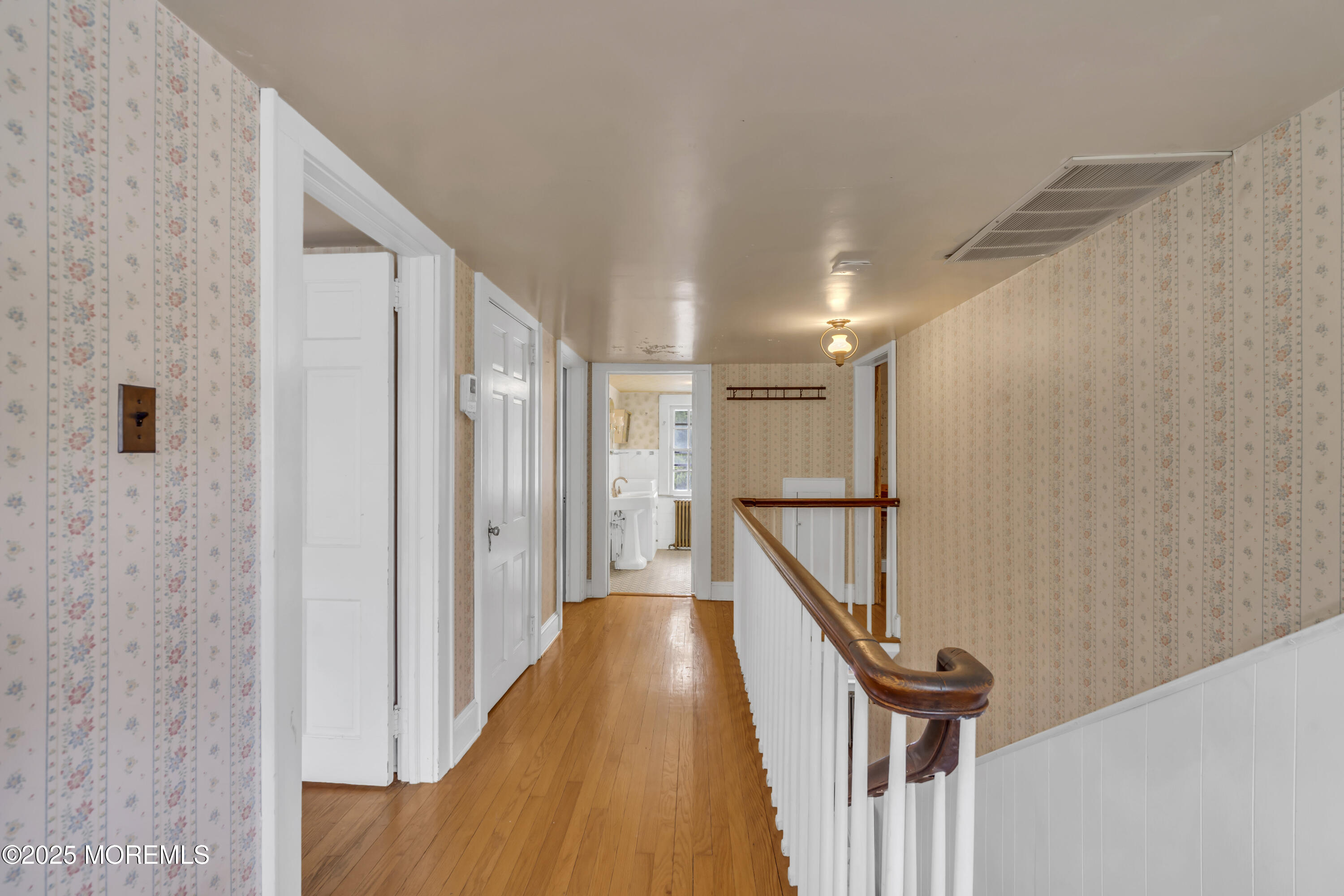 4377 Old Bridge Matawan Road Matawan, NJ 07747 - Photo 33 of 77 041_dsc09074_355