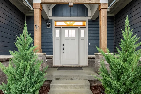 $639,900 | 2117 West Bedrock Lane, Greenfield, IN 46140