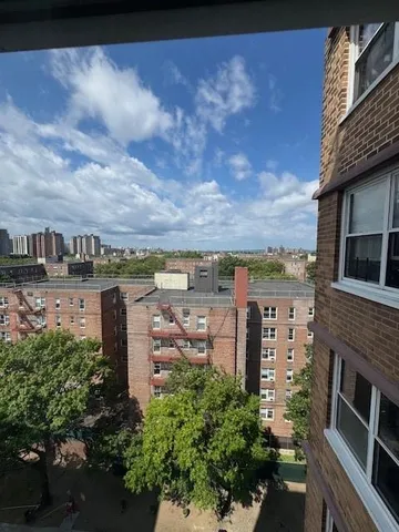 $329,000 | 2650 Ocean Parkway, Unit 10B | Gravesend