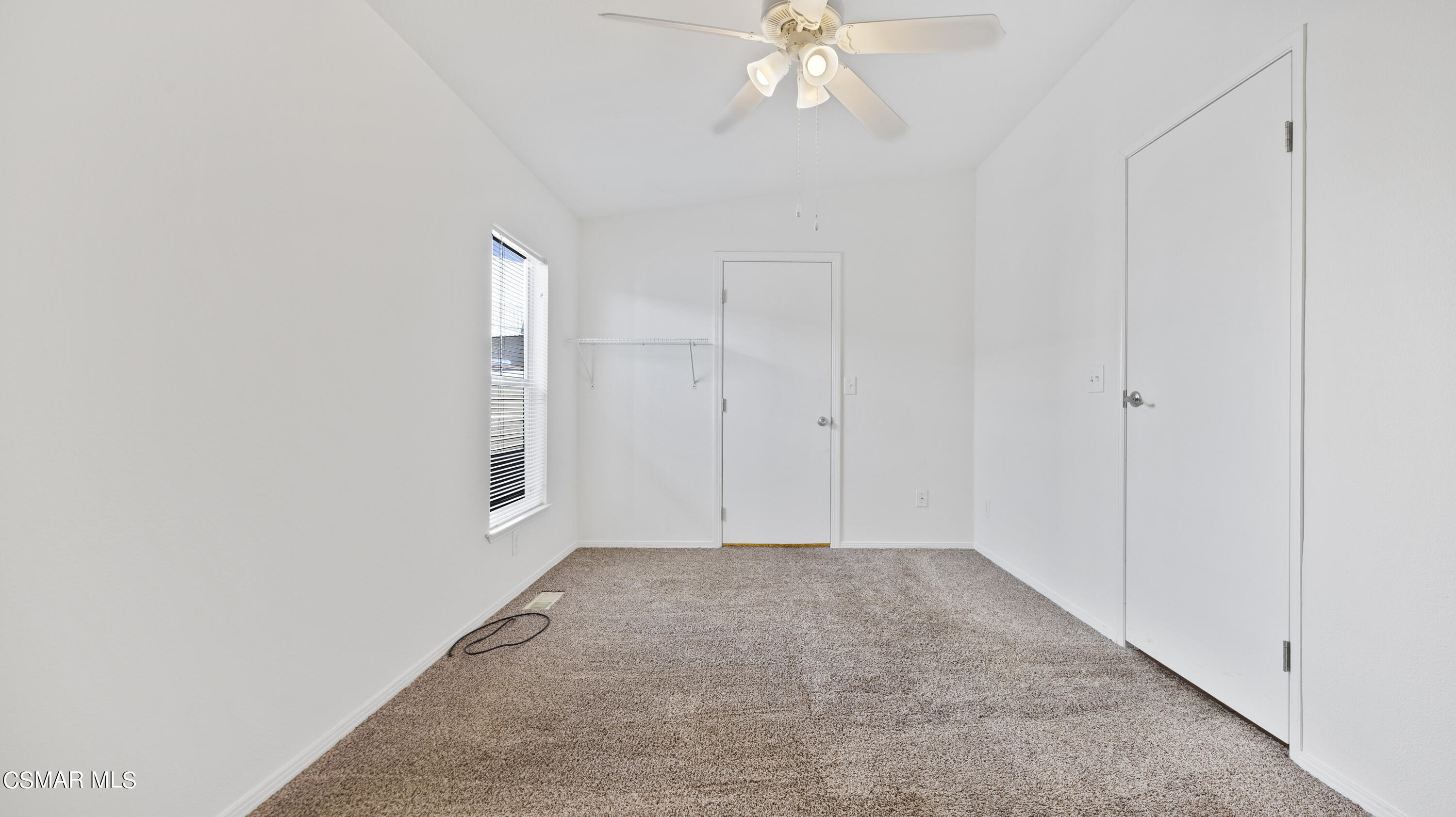 195 Tierra Rejada Road, Unit 30 Simi Valley, CA 93065 - Photo 13 of 36 195 Tierra Rejada Rd Unit 30 - HsHProd-