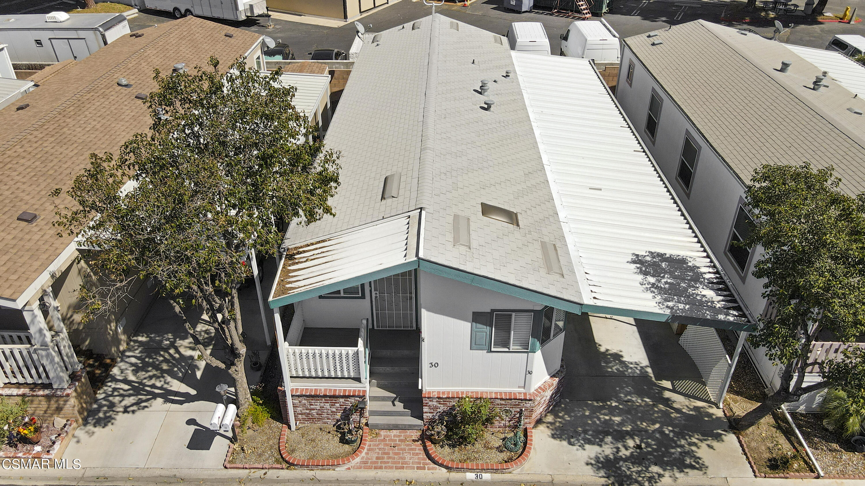 195 Tierra Rejada Road, Unit 30 Simi Valley, CA 93065 - Photo 29 of 36 195 Tierra Rejada Rd Unit 30 - HsHProd-