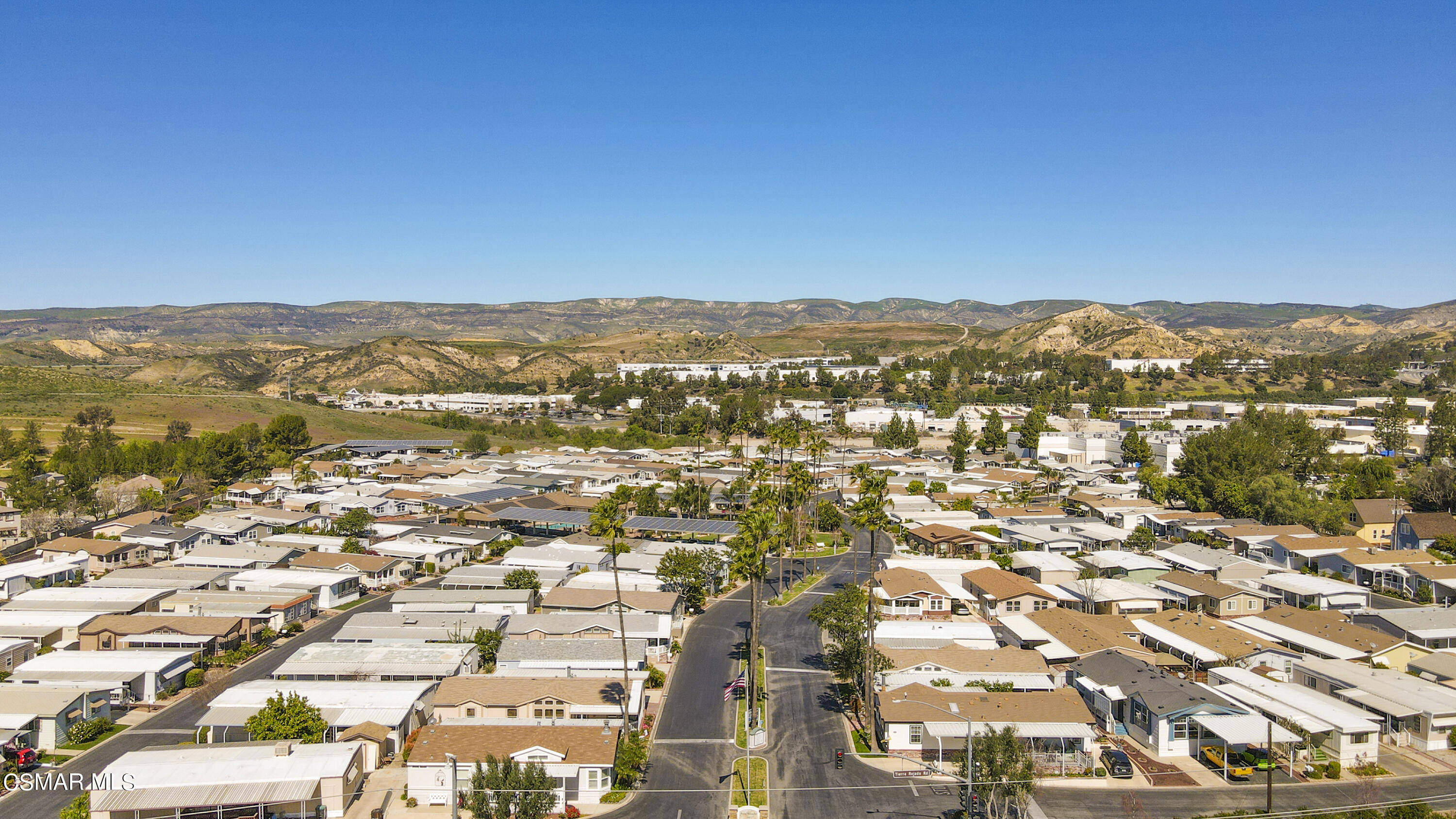 195 Tierra Rejada Road, Unit 30 Simi Valley, CA 93065 - Photo 36 of 36 195 Tierra Rejada Rd Unit 30 - HsHProd-