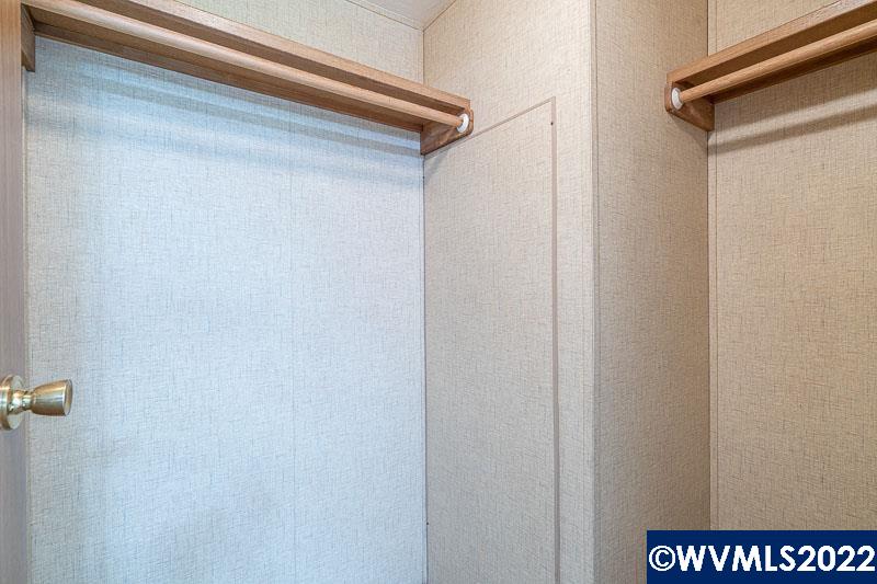 1350 Barnick Road Northeast Keizer, OR 97303 - Photo 24 of 39 Gallery Image 24