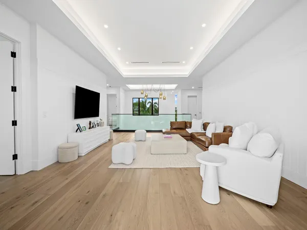 $5,398,000 | 2420 Northeast 48th Street, Lighthouse Point, FL 33064
