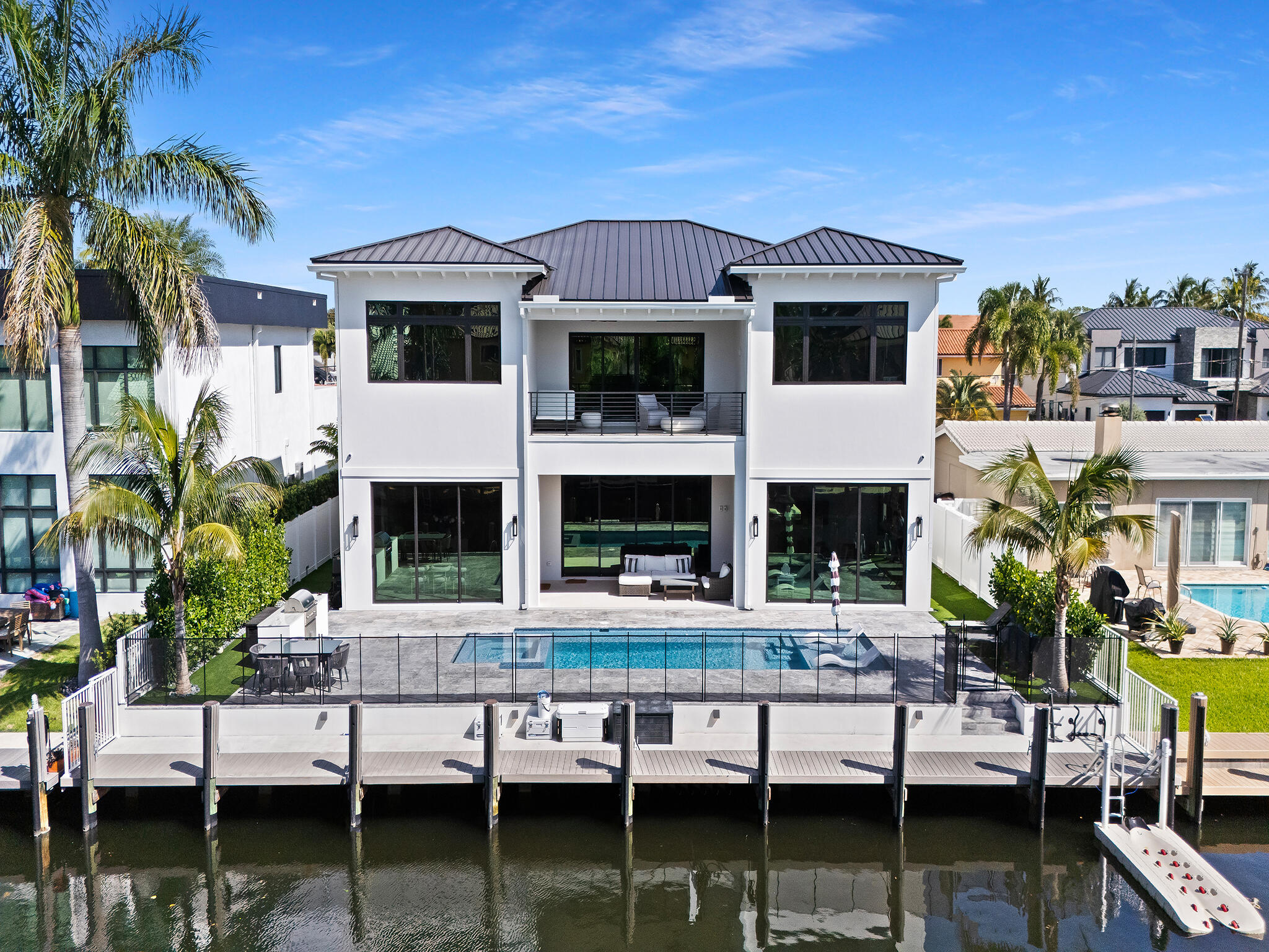 2420 Northeast 48th Street Lighthouse Point, FL 33064 - Photo 3 of 50 DJI_20260321105900_0816_D