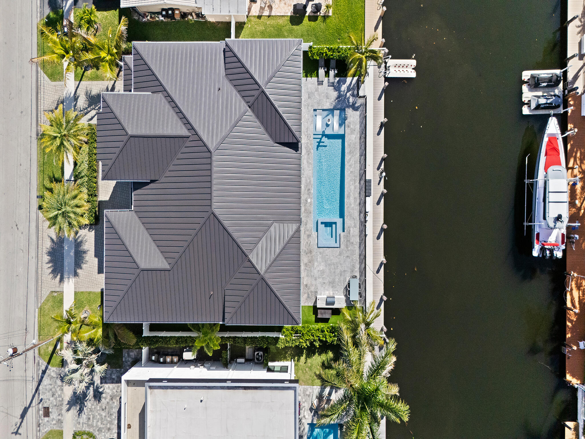 2420 Northeast 48th Street Lighthouse Point, FL 33064 - Photo 45 of 50 DJI_20260321105953_0825_D