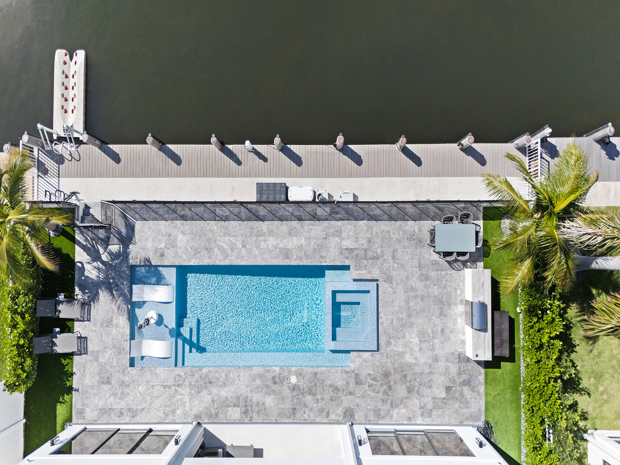 2420 Northeast 48th Street Lighthouse Point, FL 33064 - Photo 47 of 50 DJI_20260321110118_0837_D