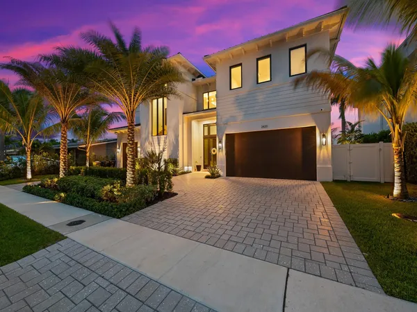 $5,398,000 | 2420 Northeast 48th Street, Lighthouse Point, FL 33064